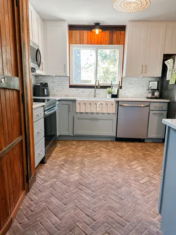 $396,500 | 2709 Sunrunner Lane, Gulf Breeze, FL 32563