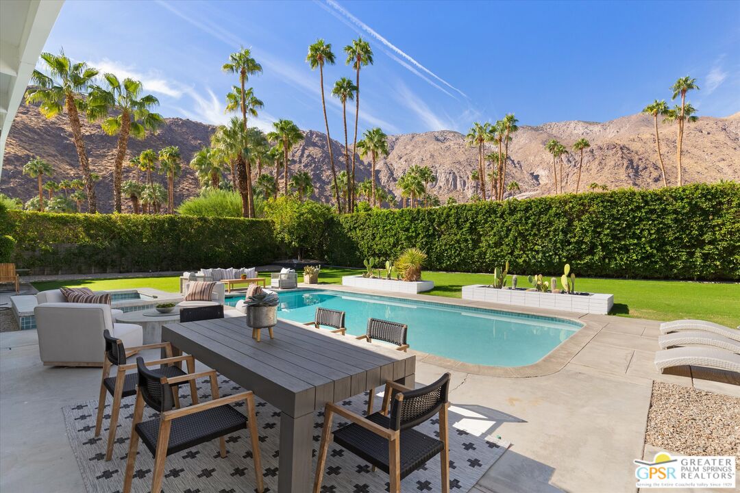 729 North High Road Palm Springs, CA 92262 - Photo 8 of 44