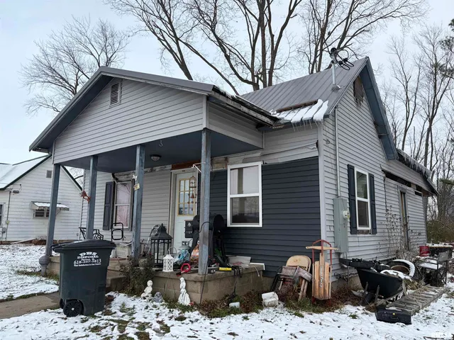$60,000 | 140 Tanner Street, Louisville, IL 62858