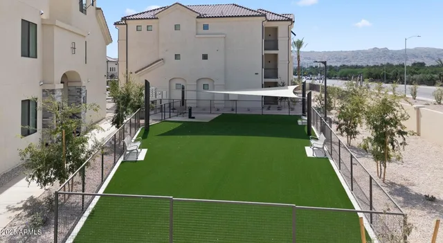 $2,182 | 5885 South 32nd Street, Unit C1, Phoenix, AZ 85040