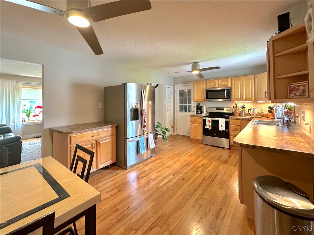 439 Van Dyke Road Utica, NY 13502 - Photo 9 of 42