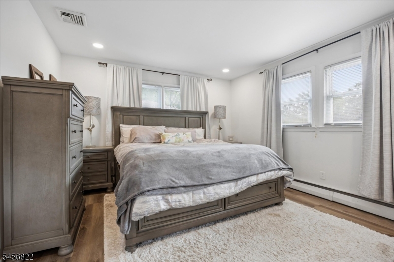 11 Surrey Lane Springfield, NJ 07081 - Photo 7 of 16 Gallery Image 7