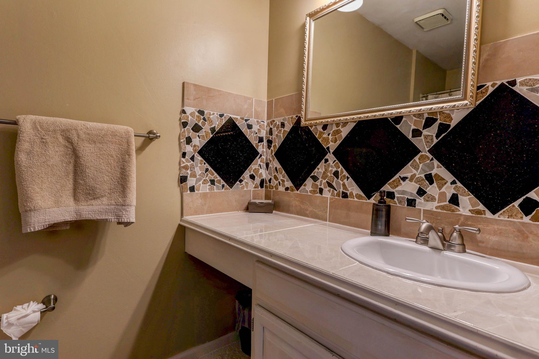 2 Appletree Lane Sewell, NJ 08080 - Photo 25 of 42