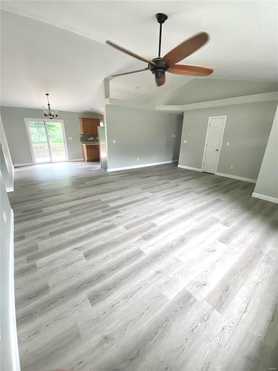 21075 Larson Road Waynesville, MO 65583 - Photo 10 of 24