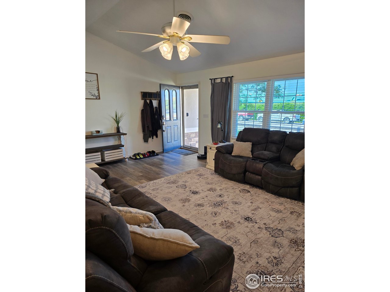 1803 Robin Road Sterling, CO 80751 - Photo 3 of 29 upstairs living room