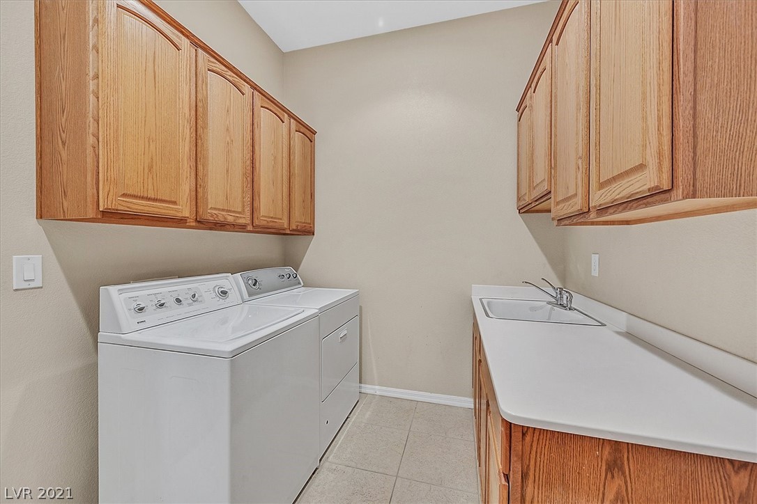 2358 Sandstone Cliffs Drive Henderson, NV 89044 - Photo 26 of 50