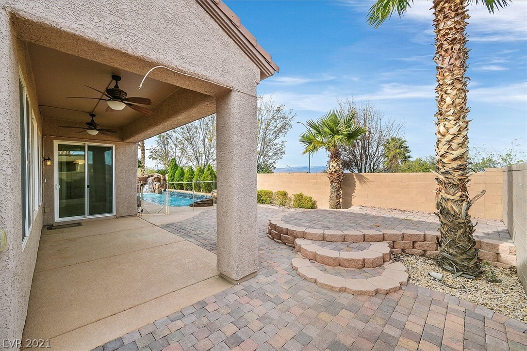 2358 Sandstone Cliffs Drive Henderson, NV 89044 - Photo 27 of 50