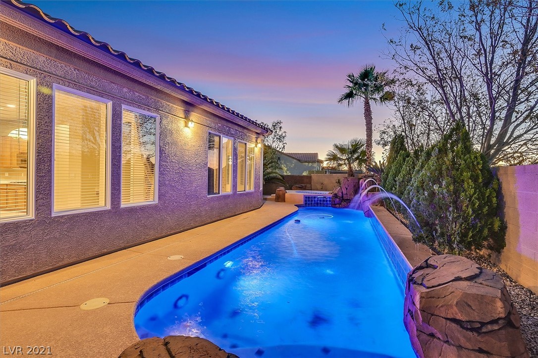 2358 Sandstone Cliffs Drive Henderson, NV 89044 - Photo 34 of 50