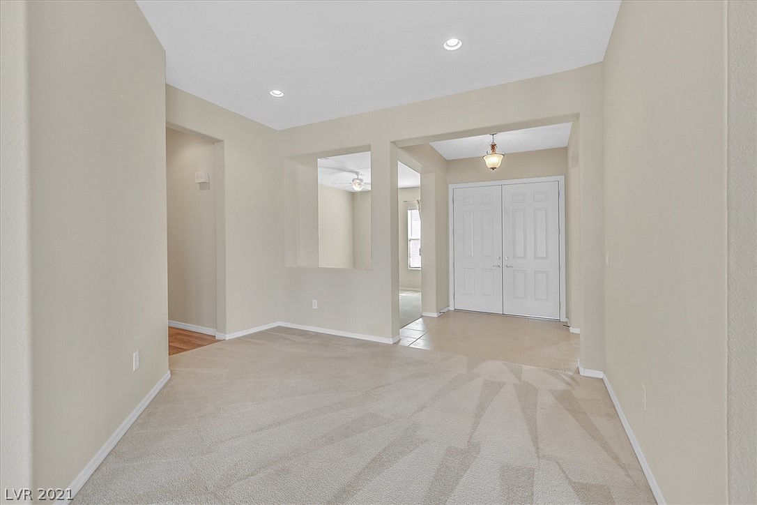 2358 Sandstone Cliffs Drive Henderson, NV 89044 - Photo 4 of 50