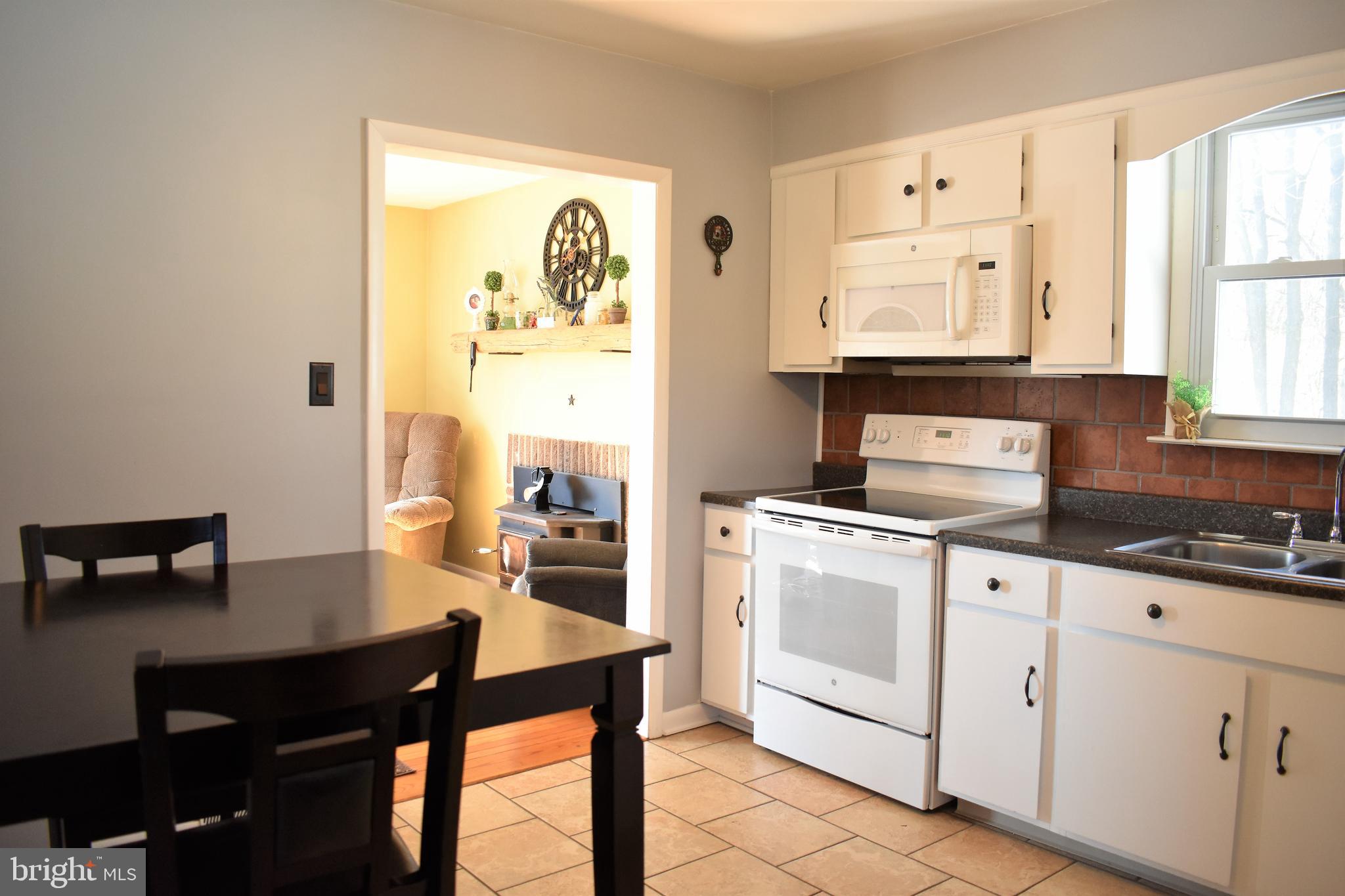 115 Sugarman Road Coatesville, PA 19320 - Photo 5 of 23 Gallery Image 5