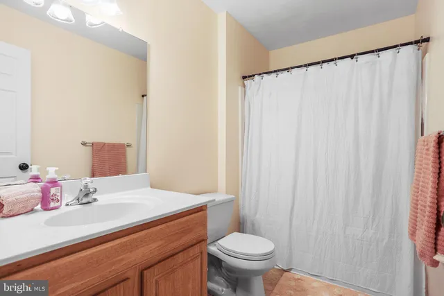 $424,900 | 29 Hoag Lane, Aston, PA 19014