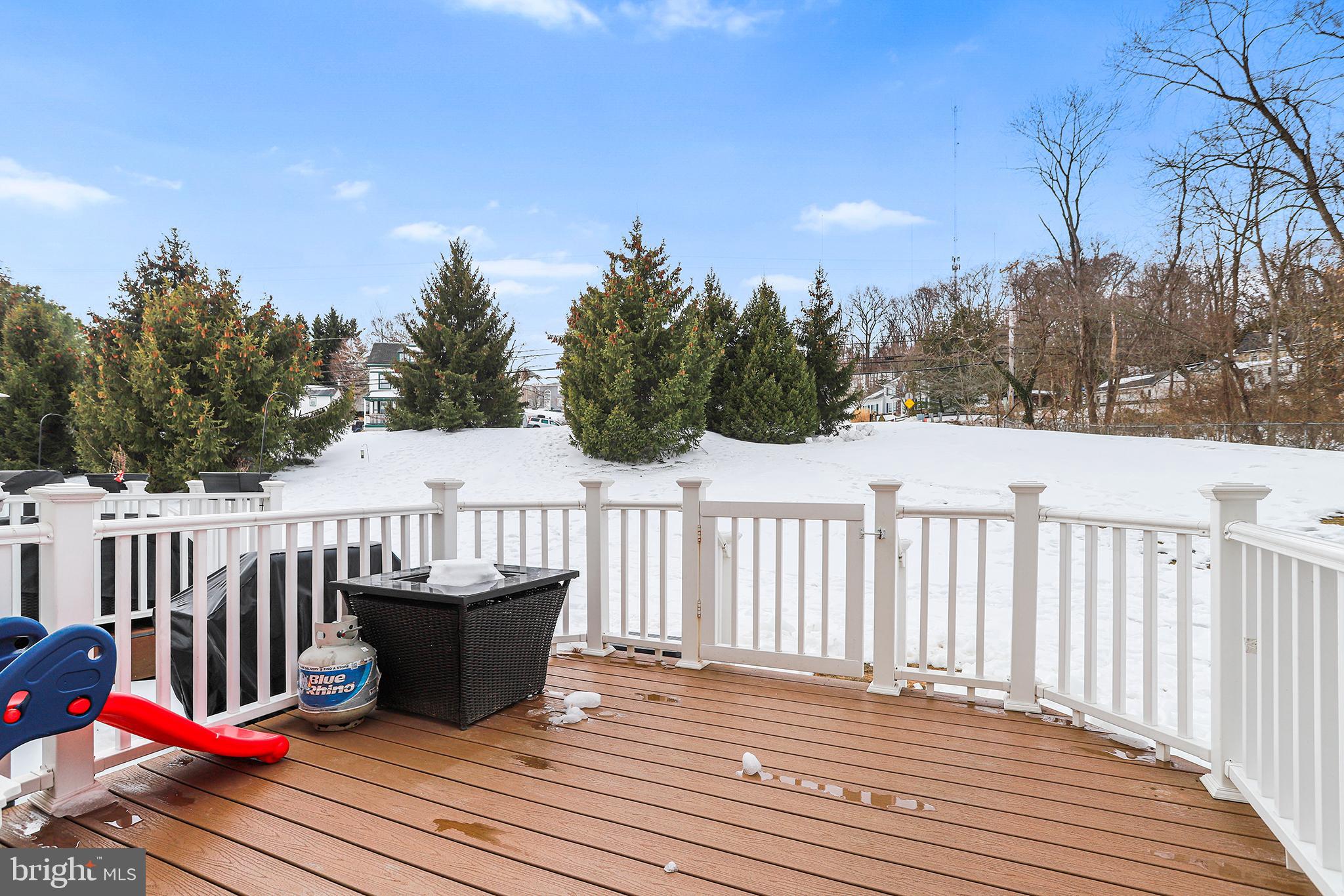 29 Hoag Lane Aston, PA 19014 - Photo 28 of 28 Sunny deck overlooking a winter wonderland.