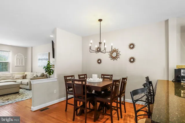 $424,900 | 29 Hoag Lane, Aston, PA 19014