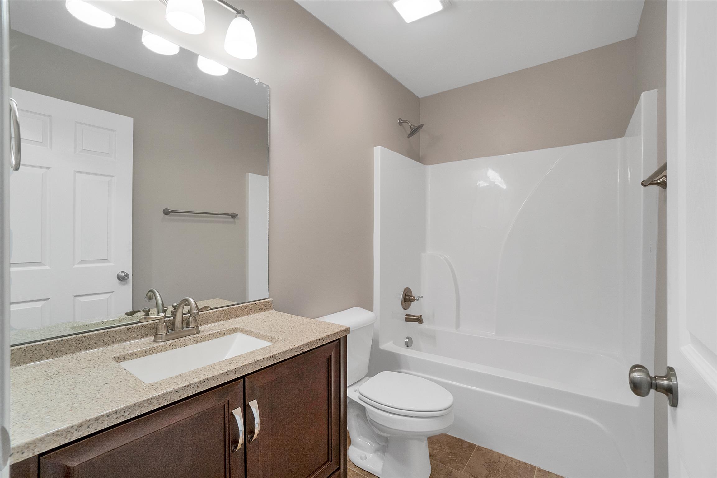 910 East 16th Avenue Springfield, TN 37172 - Photo 6 of 8 Gallery Image 6