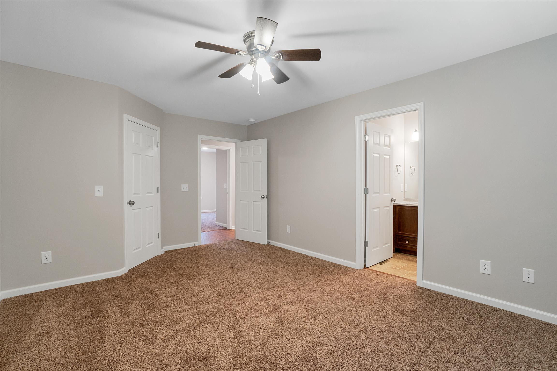 910 East 16th Avenue Springfield, TN 37172 - Photo 7 of 8 Gallery Image 7