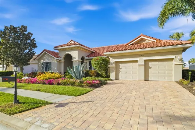 $920,000 | 10319 Winding Stream Way, Bradenton, FL 34212