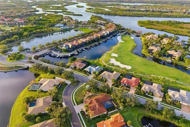 $920,000 | 10319 Winding Stream Way, Bradenton, FL 34212