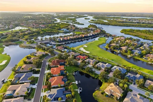 $920,000 | 10319 Winding Stream Way, Bradenton, FL 34212