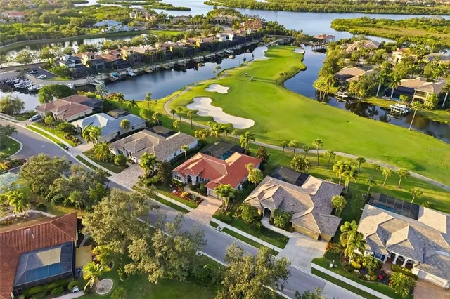 $920,000 | 10319 Winding Stream Way, Bradenton, FL 34212
