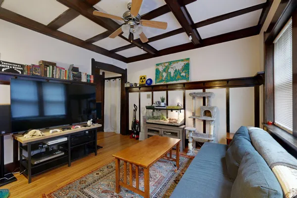 $1,495 | 604 Holly Avenue, Unit 203, St. Paul, MN 55102