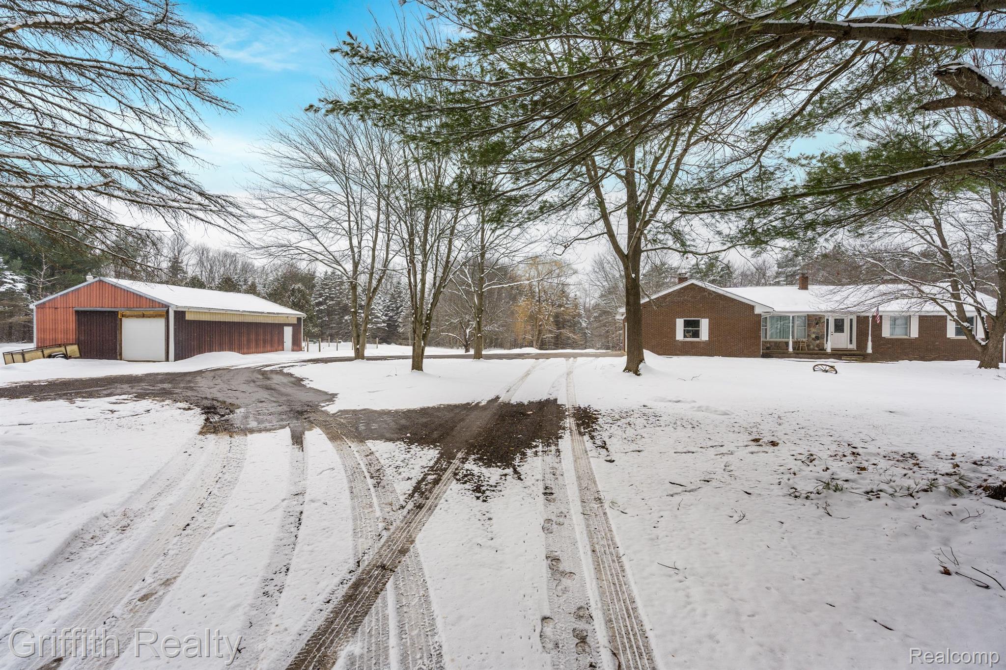 6305 McGuire Road Fenton, MI 48430 - Photo 37 of 54 Gallery Image 37