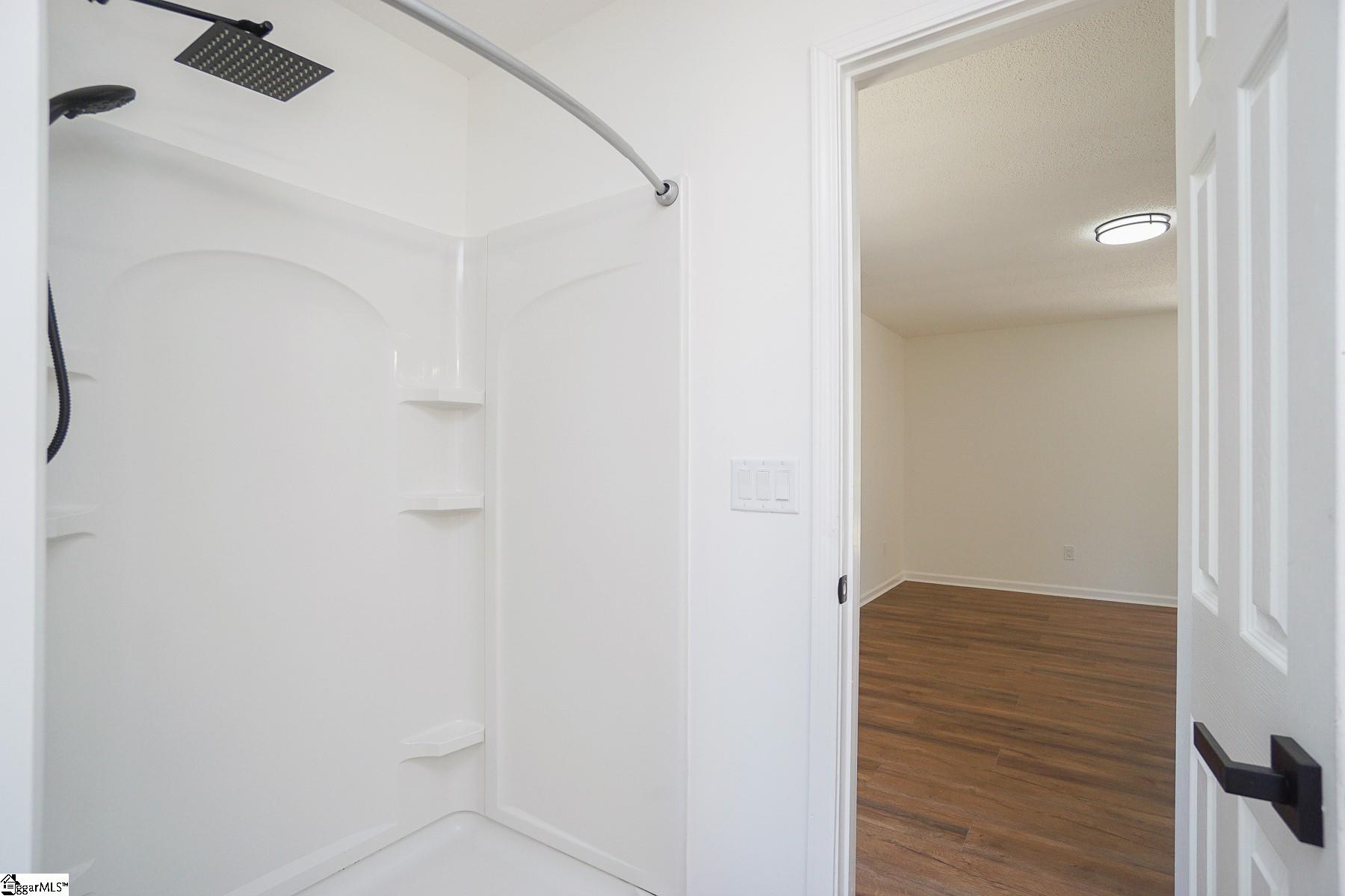 618 Friendship Road Seneca, SC 29678 - Photo 19 of 30 Gallery Image 19