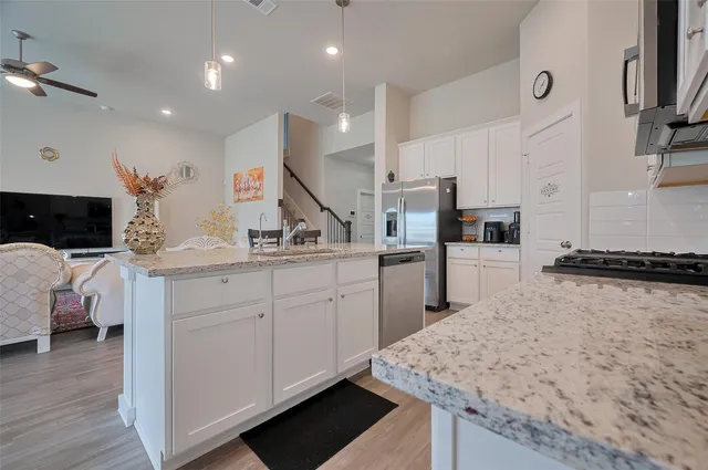 $430,000 | 8619 Jetty Gln Drive, Cypress, TX 77433