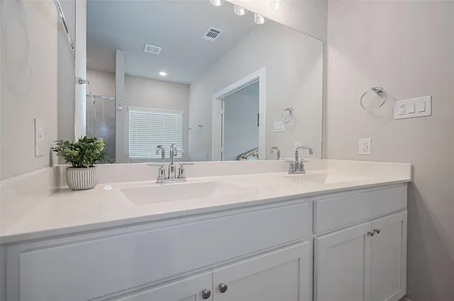 $430,000 | 8619 Jetty Gln Drive, Cypress, TX 77433