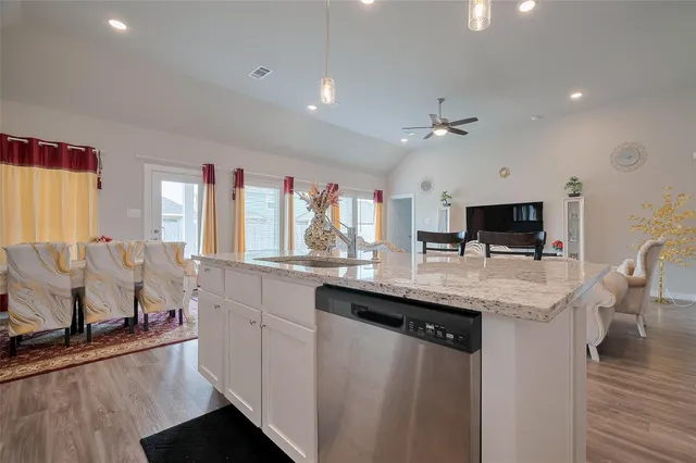 $430,000 | 8619 Jetty Gln Drive, Cypress, TX 77433