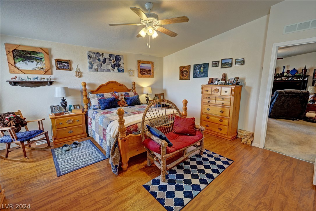 941 Gold Point Road Pahrump, NV 89060 - Photo 17 of 75 PRIMARY BEDROOM