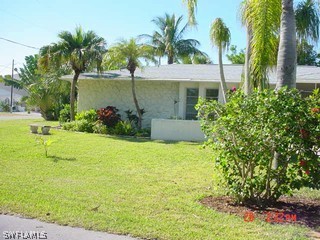 201 Redfish Road Fort Myers Beach, FL 33931 - Photo 6 of 6 Gallery Image 6