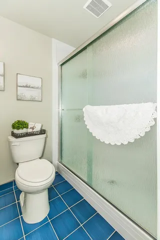 $369,900 | 5933 East Saginaw Way, Fresno, CA 93727