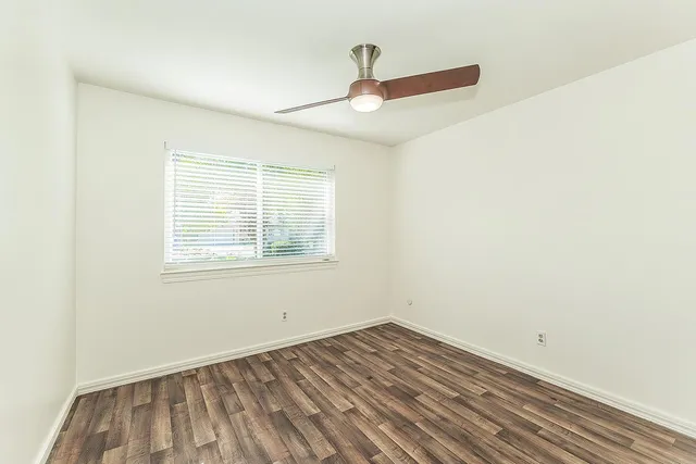 $369,900 | 5933 East Saginaw Way, Fresno, CA 93727