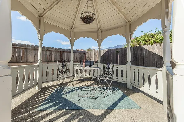 $369,900 | 5933 East Saginaw Way, Fresno, CA 93727