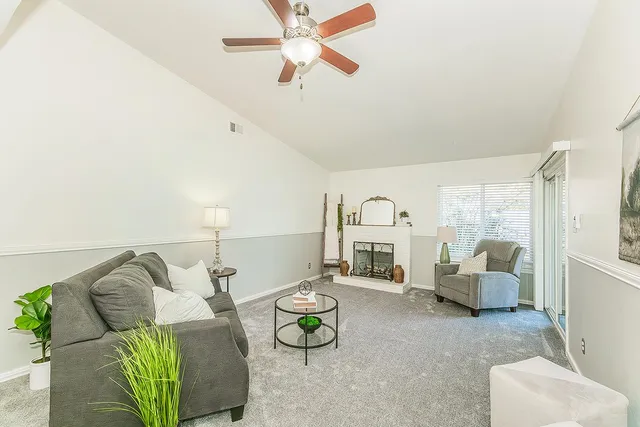 $369,900 | 5933 East Saginaw Way, Fresno, CA 93727