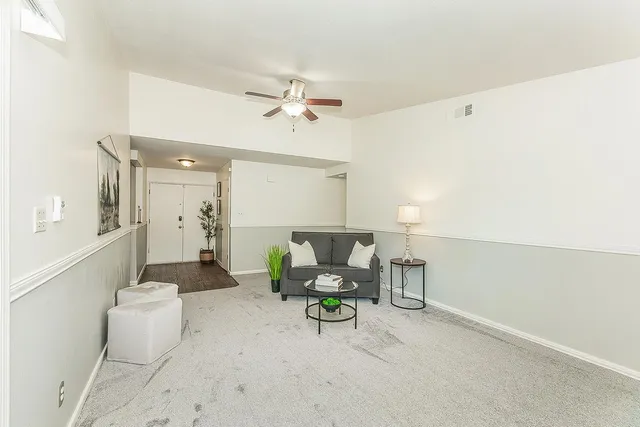 $369,900 | 5933 East Saginaw Way, Fresno, CA 93727