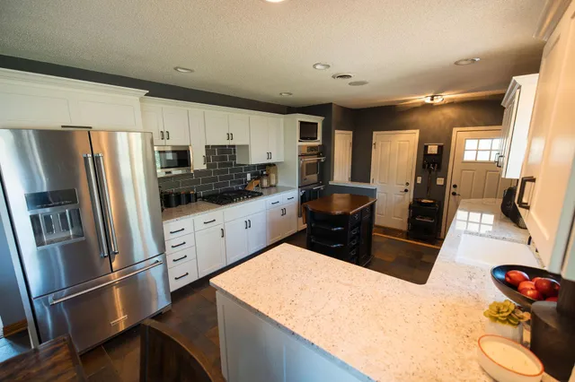 $395,000 | 701 East Oak Avenue, Olivia, MN 56277