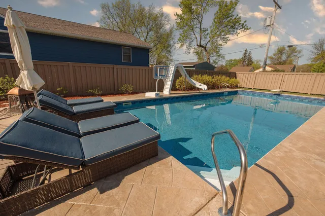 $395,000 | 701 East Oak Avenue, Olivia, MN 56277