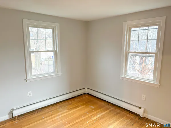 $2,900 | 37 Mathewson Avenue, Enfield, CT 06082