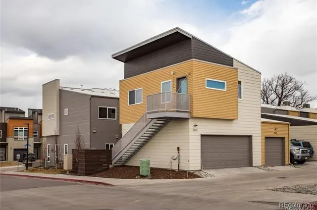 $3,500 | 2890 West Parkside Place, Denver, CO 80221