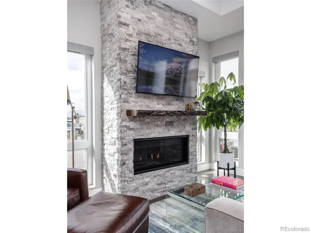 $3,500 | 2890 West Parkside Place, Denver, CO 80221