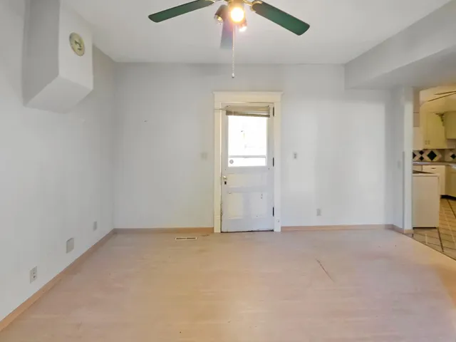 $82,500 | 205 East 3rd Street East, Herman, MN 56248