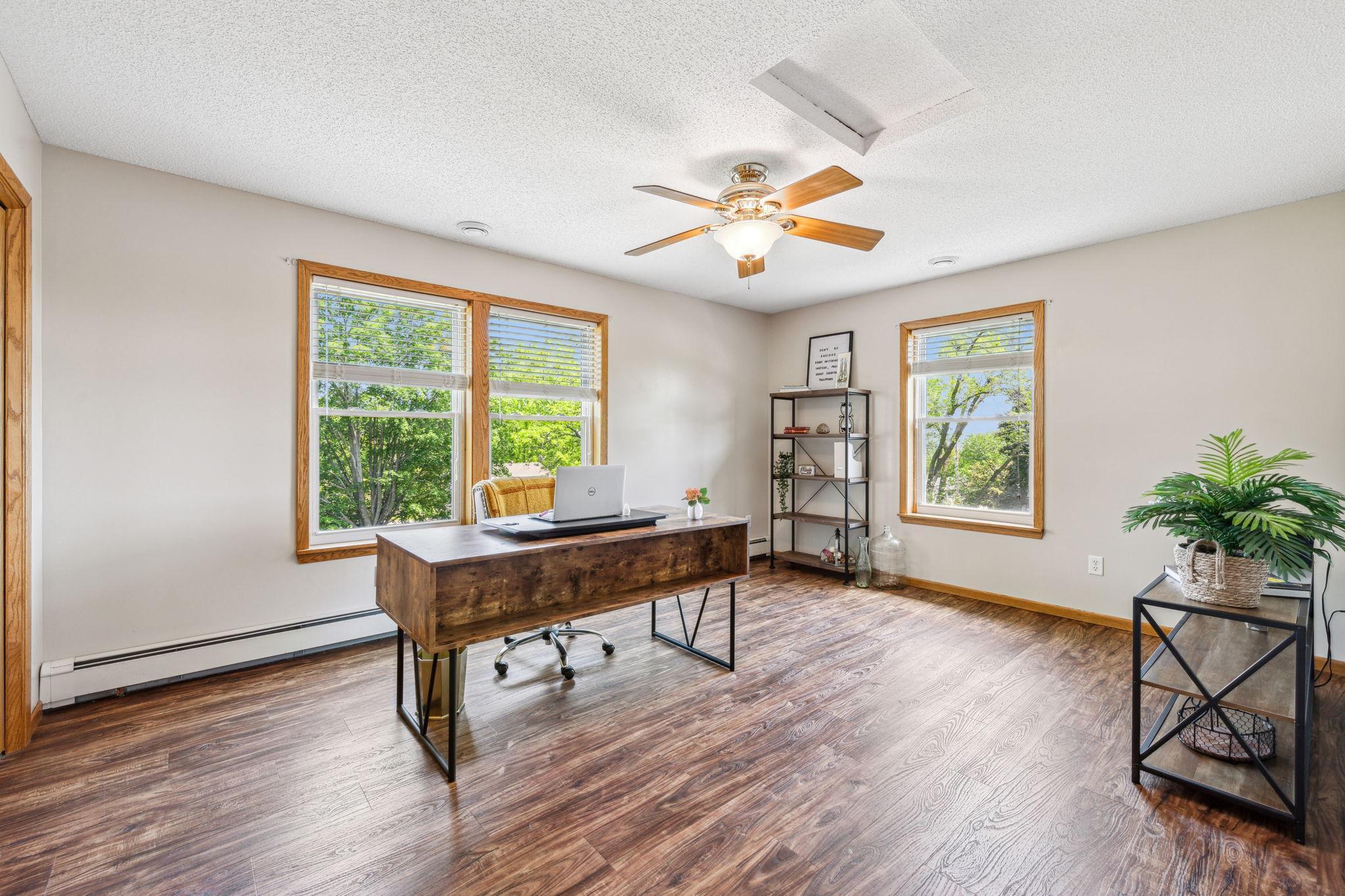 1295 Valleyview Road Chaska, MN 55318 - Photo 12 of 25 Gallery Image 12