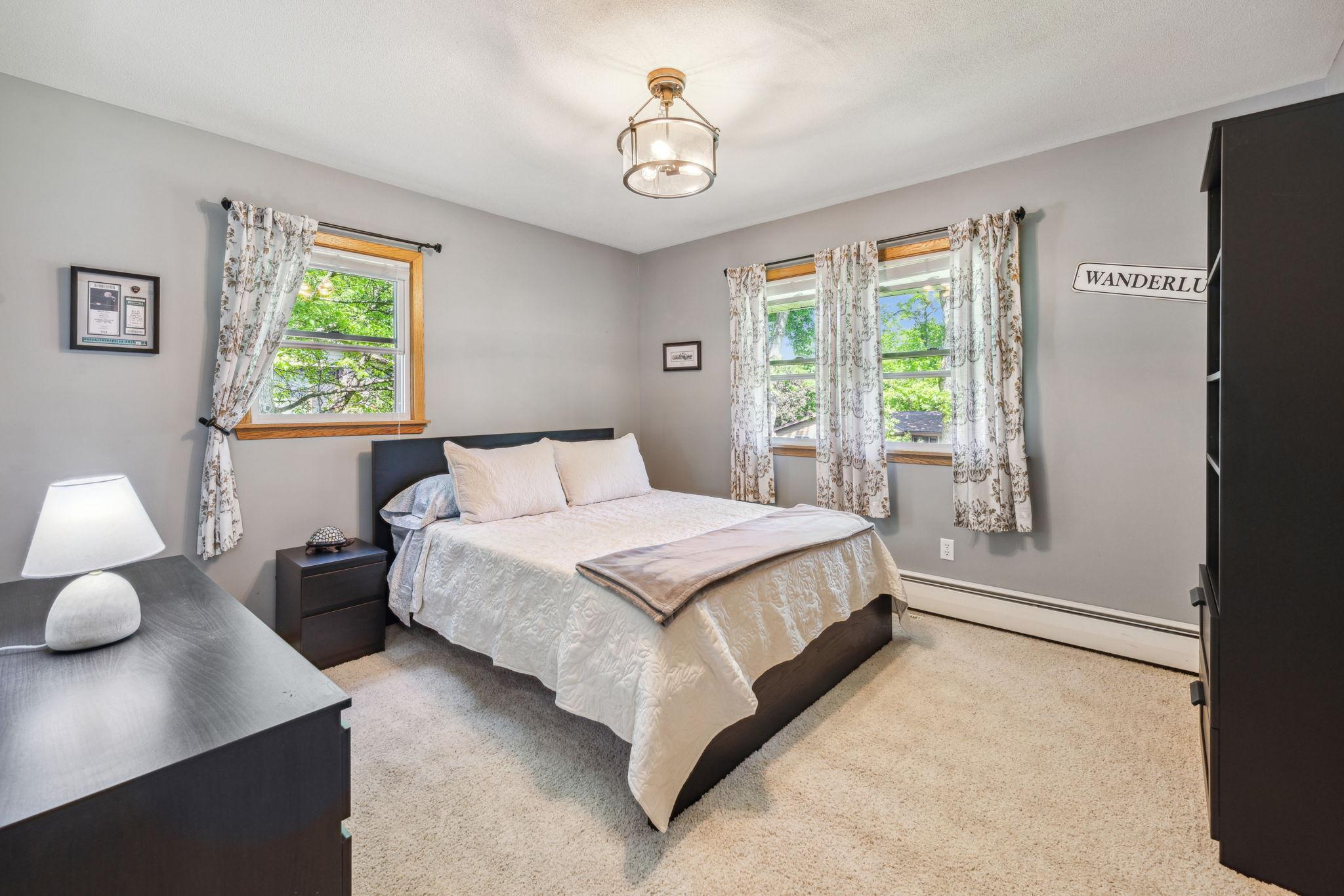 1295 Valleyview Road Chaska, MN 55318 - Photo 15 of 25 Gallery Image 15