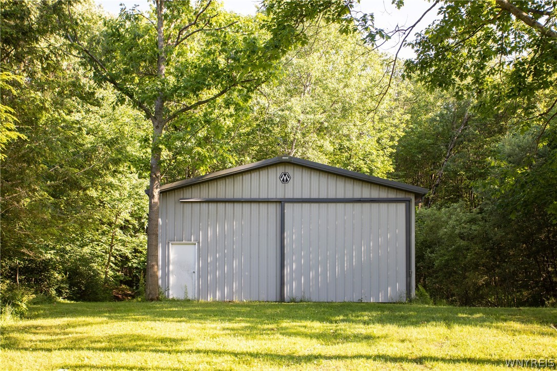27 Dublin Meadows Road Mansfield, NY 14779 - Photo 2 of 31