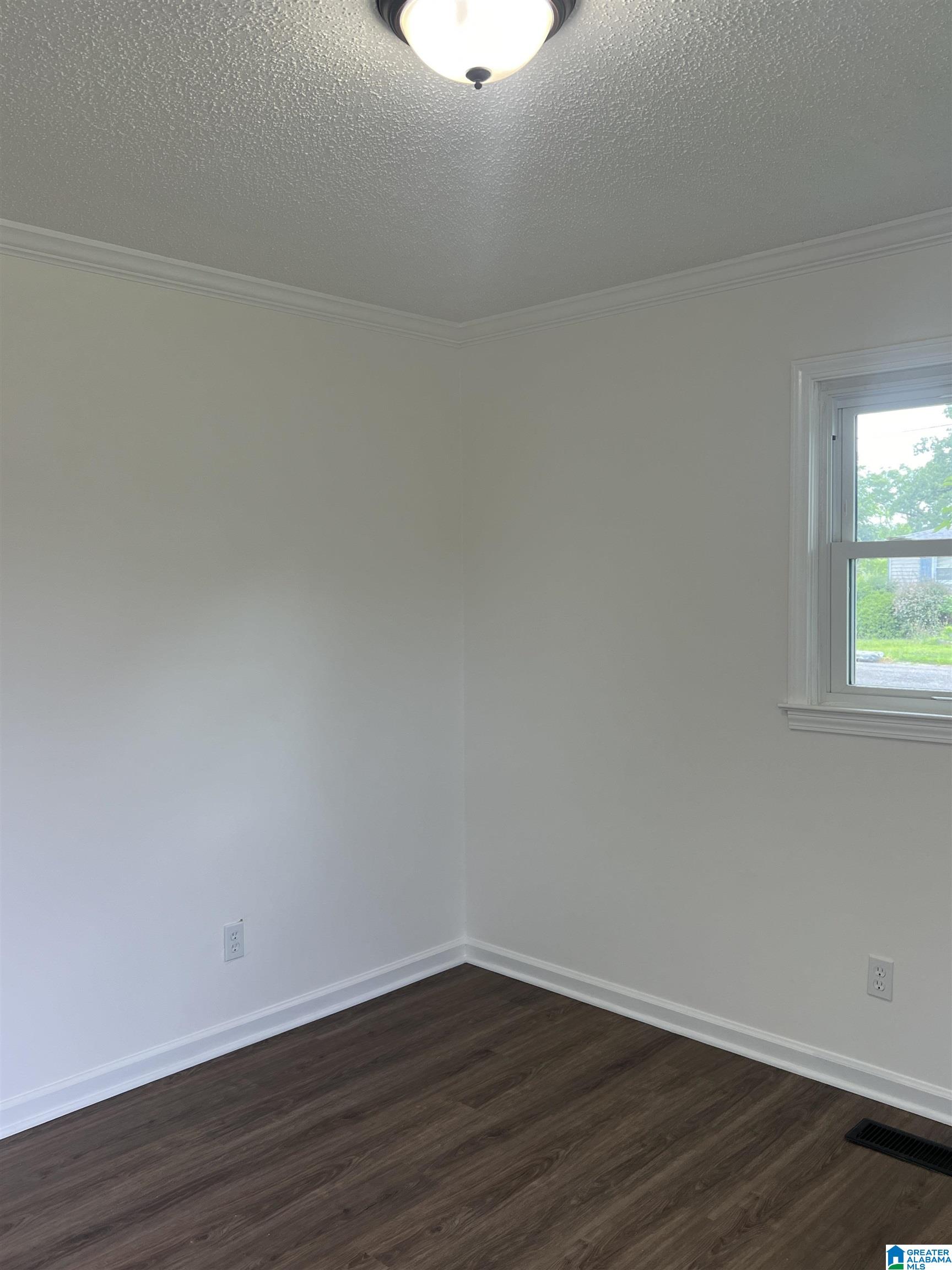 2708 9th Street Northeast Birmingham, AL 35215 - Photo 26 of 39