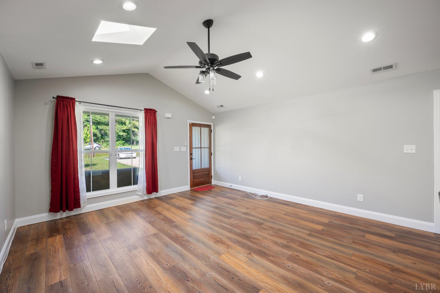 129 Ned Brown Road Amherst, VA 24521 - Photo 6 of 50