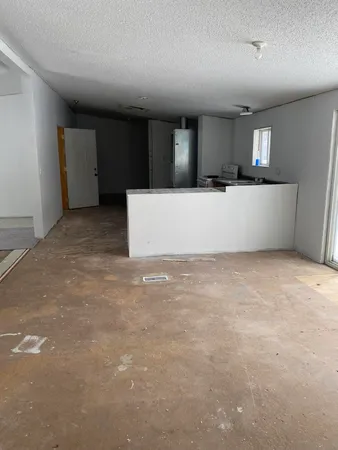 $99,000 | 44 East Howard Avenue, Grand Junction, MI 49056