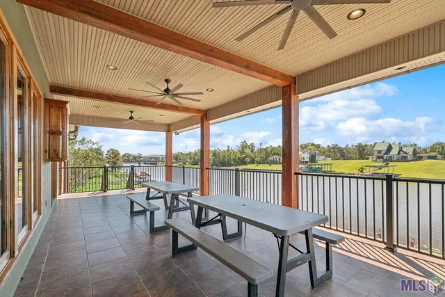 $1,888,690 | 18228 Bayou Pierre Drive, Maurepas, LA 70449