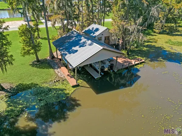 $1,888,690 | 18228 Bayou Pierre Drive, Maurepas, LA 70449